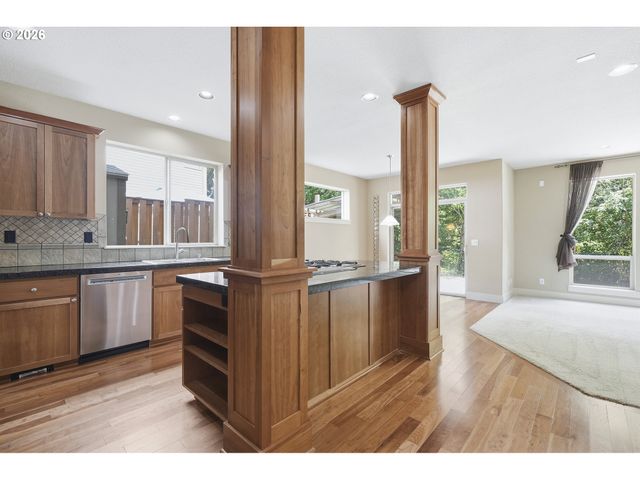 14554 Sw 164TH Ave, Tigard, OR 97224