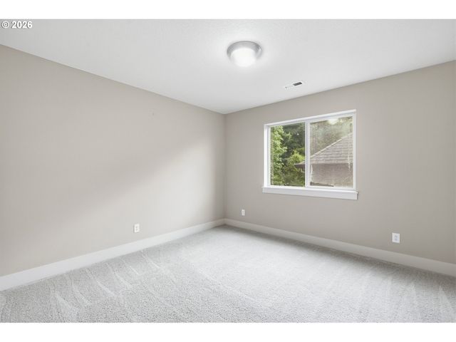 14554 Sw 164TH Ave, Tigard, OR 97224