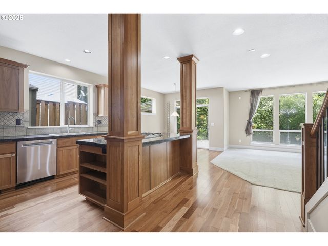 14554 Sw 164TH Ave, Tigard, OR 97224