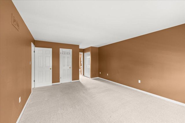 41 APRICOT AVE, Leola, PA 17540