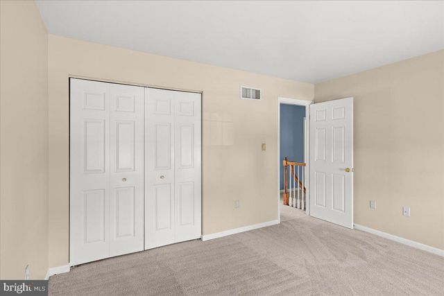 41 APRICOT AVE, Leola, PA 17540