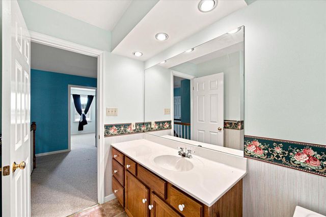 41 APRICOT AVE, Leola, PA 17540