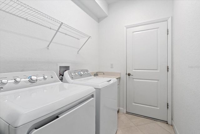 8566 SAINT KITTS CIRCLE, Englewood, FL 34224