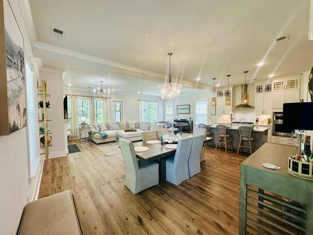 606 White Cap Court, Charleston, SC 29492