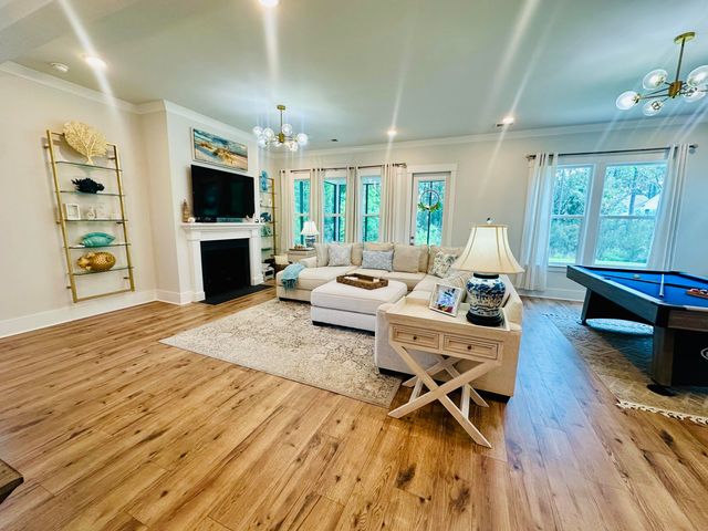 606 White Cap Court, Charleston, SC 29492