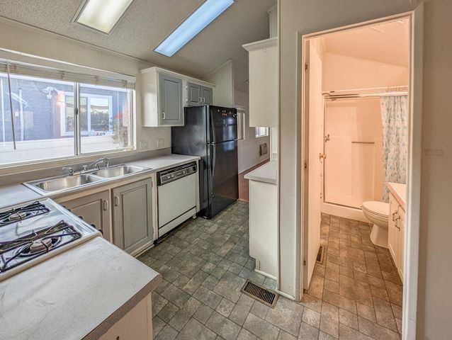 70200 Dillon Road 346, Desert Hot Springs, CA 92241