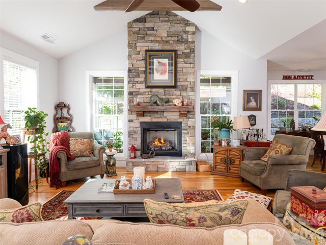 58 Carriage Highlands Court, Hendersonville, NC 28791