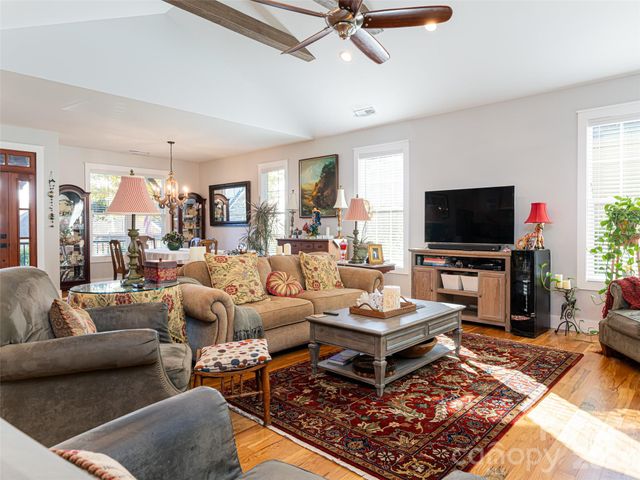 58 Carriage Highlands Court, Hendersonville, NC 28791