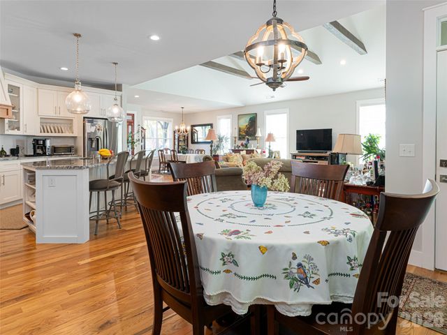 58 Carriage Highlands Court, Hendersonville, NC 28791