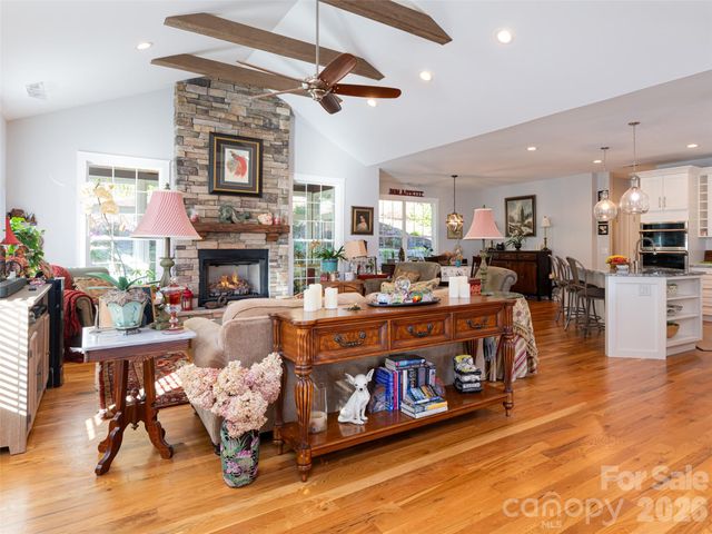 58 Carriage Highlands Court, Hendersonville, NC 28791