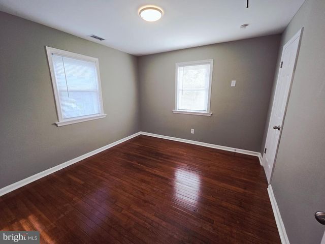 5604 31ST AVE, Hyattsville, MD 20782