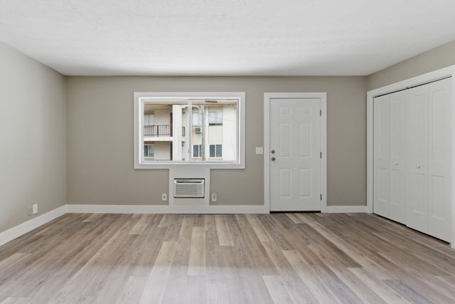 550 Harding Pl Apt F110, Nashville, TN 37211