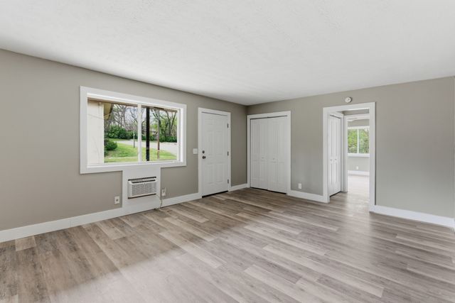 550 Harding Pl Apt F110, Nashville, TN 37211