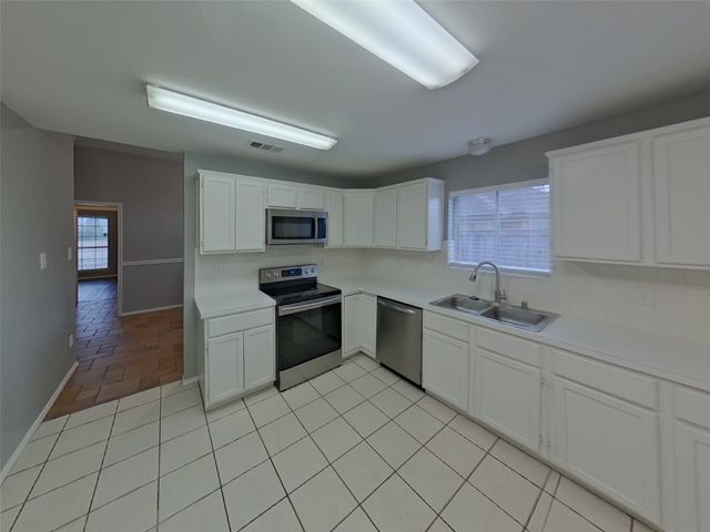 1801 Pecan View Drive, Garland, TX 75040