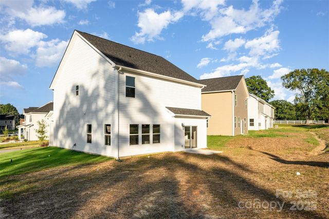 2059 Sadler Woods Lane, Charlotte, NC 28214