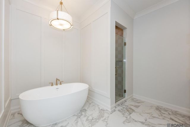 2730 Pointe-marie Dr, Baton Rouge, LA 70820