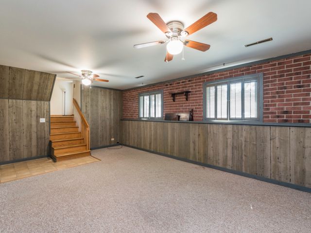 2417 METROPOLITAN Avenue, Waukegan, IL 60087