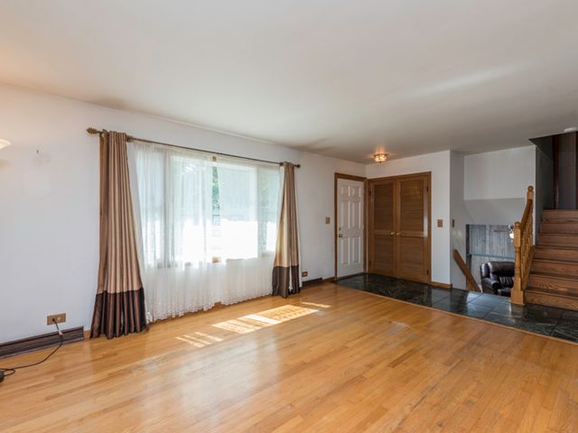 2417 METROPOLITAN Avenue, Waukegan, IL 60087