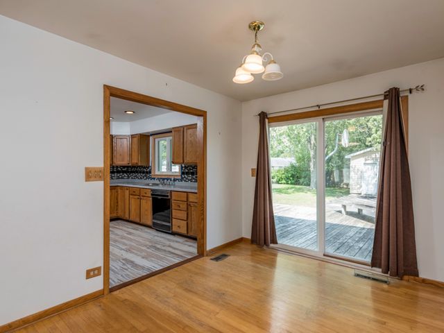 2417 METROPOLITAN Avenue, Waukegan, IL 60087