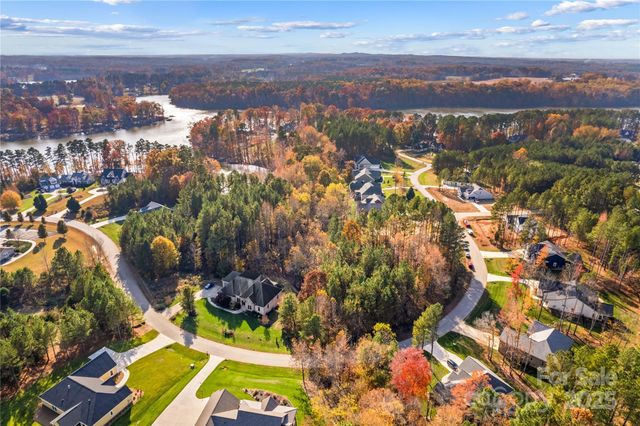 589 Sunset Pointe Drive, Salisbury, NC 28146