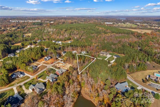 589 Sunset Pointe Drive, Salisbury, NC 28146