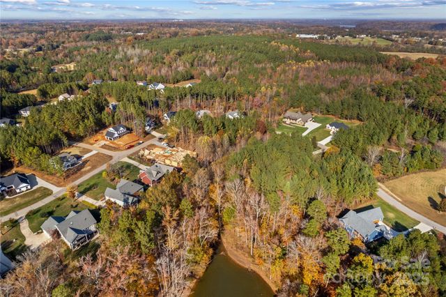 589 Sunset Pointe Drive, Salisbury, NC 28146