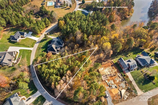 589 Sunset Pointe Drive, Salisbury, NC 28146