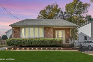 97 Monmouth Avenue, 1, Freehold, NJ 07728