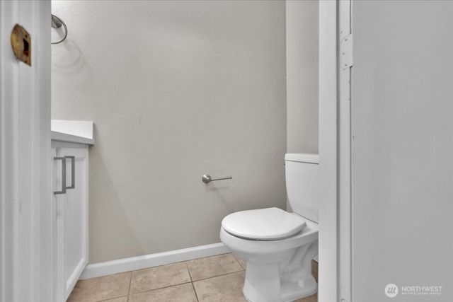 19805 E 122nd Street, Bonney Lake, WA 98391
