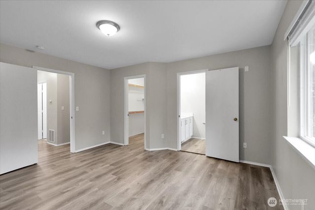 19805 E 122nd Street, Bonney Lake, WA 98391