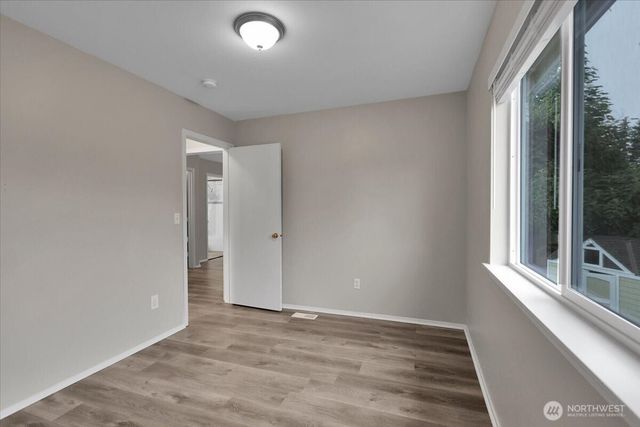 19805 E 122nd Street, Bonney Lake, WA 98391