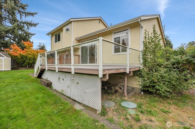 19805 E 122nd Street, Bonney Lake, WA 98391