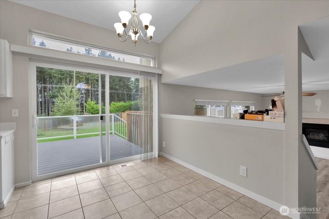 19805 E 122nd Street, Bonney Lake, WA 98391