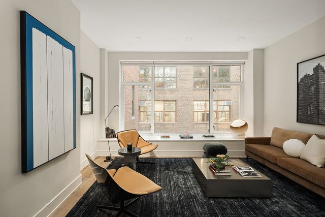 34 W 21ST Street, New York City, NY 10010