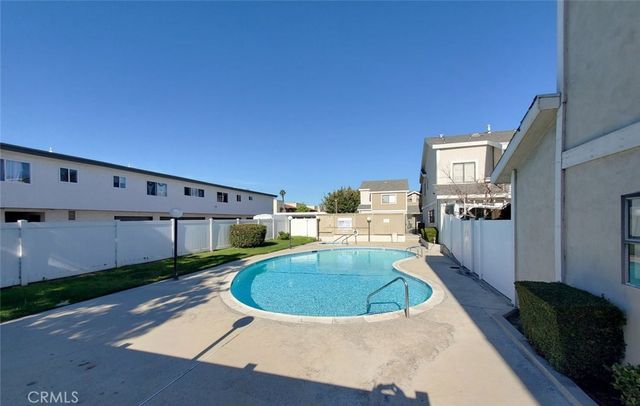 7915 Cerritos, Stanton, CA 90680