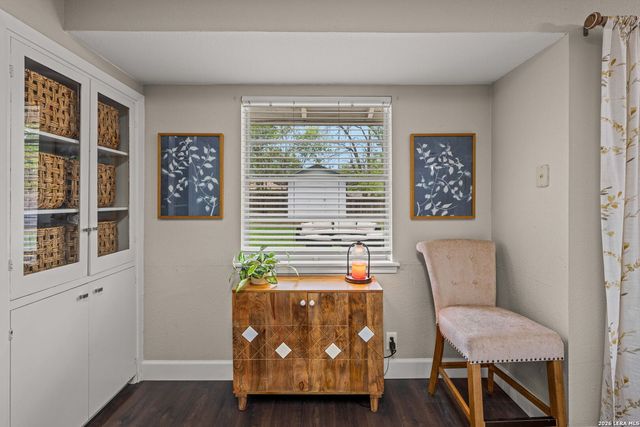 5707 Ben Casey Dr, San Antonio, TX 78240