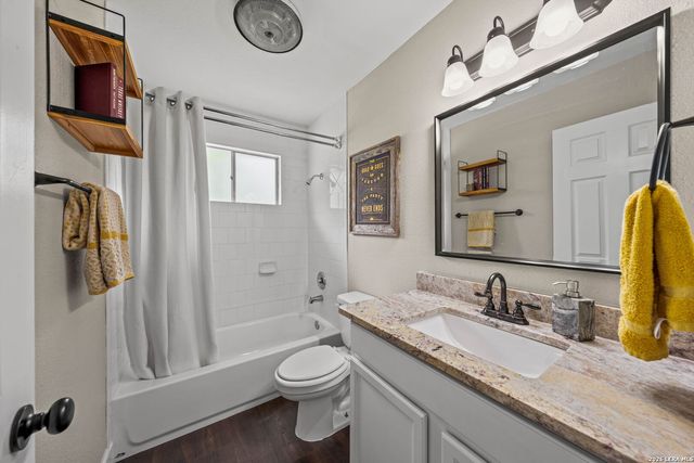 5707 Ben Casey Dr, San Antonio, TX 78240