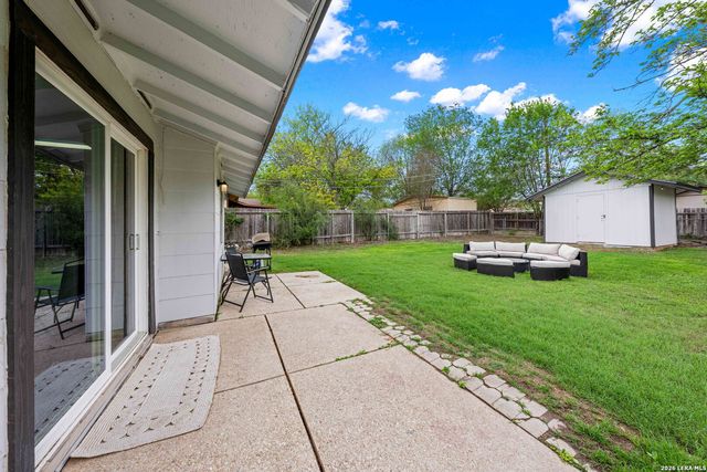 5707 Ben Casey Dr, San Antonio, TX 78240