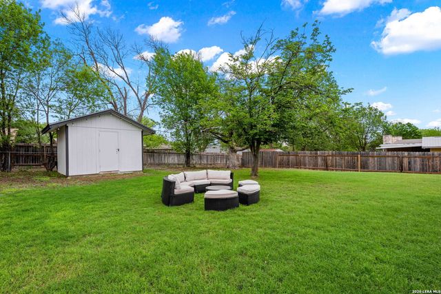 5707 Ben Casey Dr, San Antonio, TX 78240