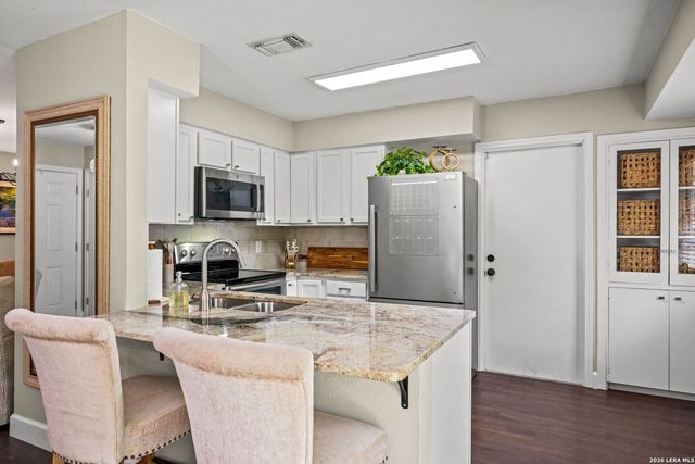 5707 Ben Casey Dr, San Antonio, TX 78240