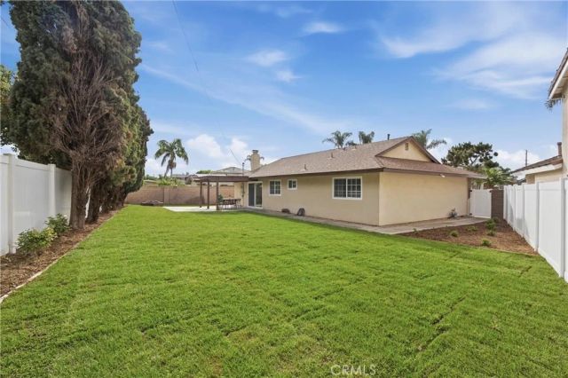 9657 Lark Circle, Fountain Valley, CA 92708