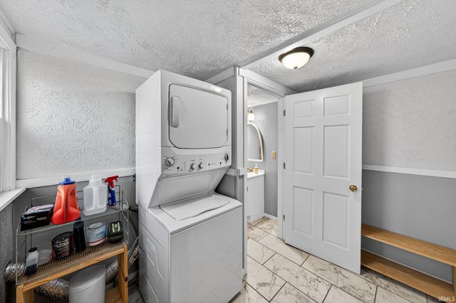 229 N St Peter Street, South Bend, IN 46617