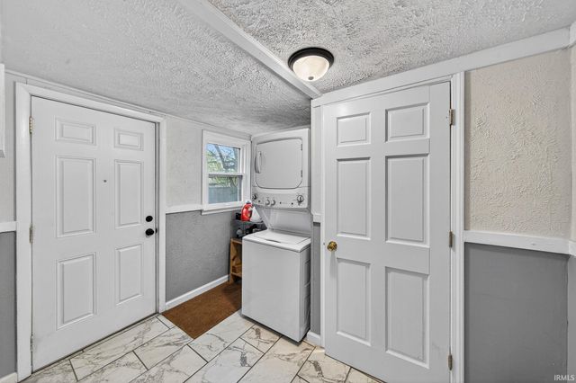 229 N St Peter Street, South Bend, IN 46617