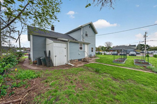 229 N St Peter Street, South Bend, IN 46617