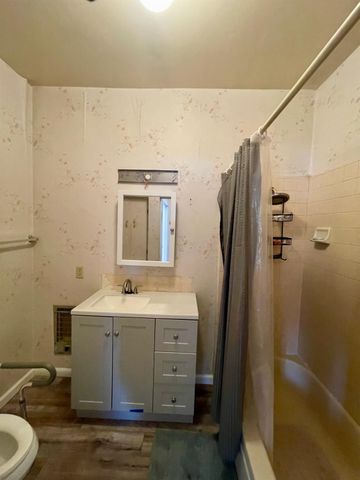 964 33rd St, Sacramento, CA 95816