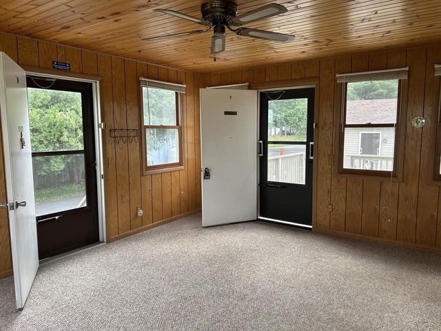2144 Market Street, Friendship, WI 53934