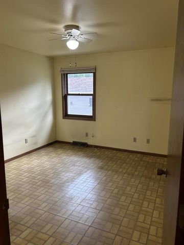 2144 Market Street, Friendship, WI 53934