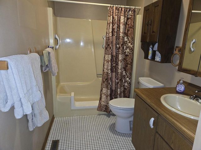 2144 Market Street, Friendship, WI 53934