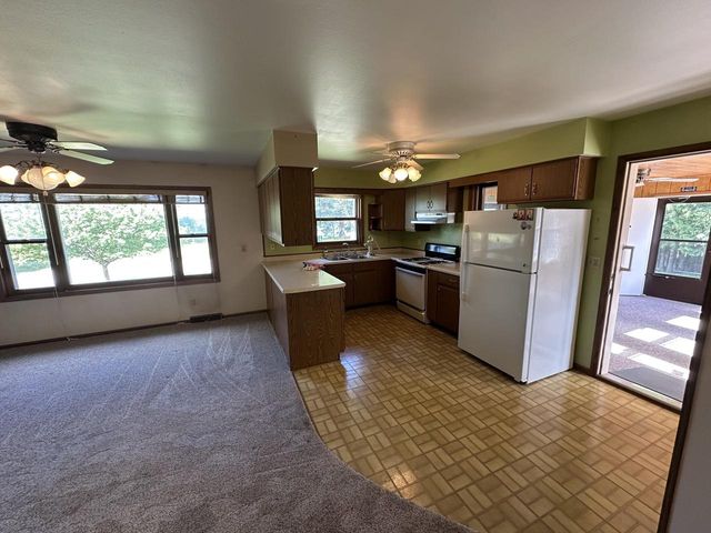 2144 Market Street, Friendship, WI 53934