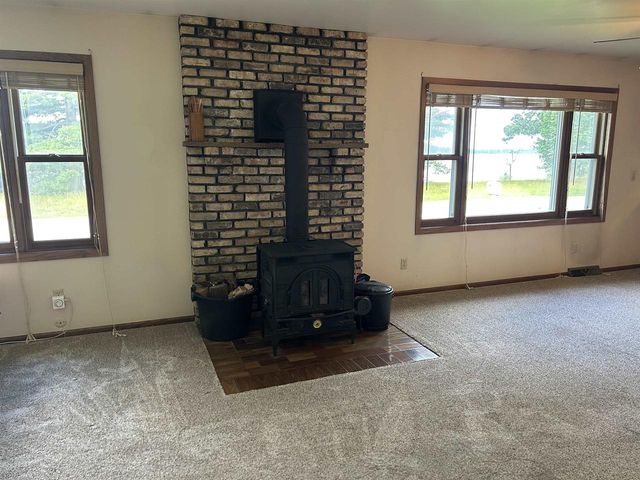 2144 Market Street, Friendship, WI 53934
